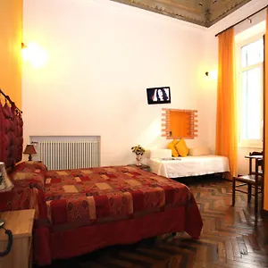 https://balbi-genoa.hotelitalianriviera.com